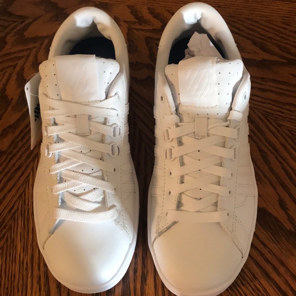 Brand new!!! K-Swiss Women’s Hoke Gym Shoe